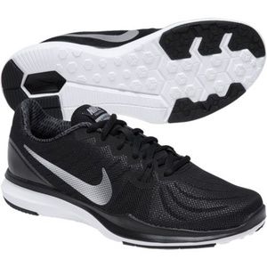 NIKE Women's In-Season TR 7 Trainer